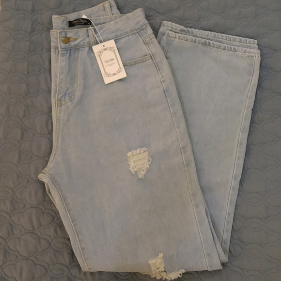 NWT Ripped Wide-Leg High-Waist Jeans - Picture 4 of 5